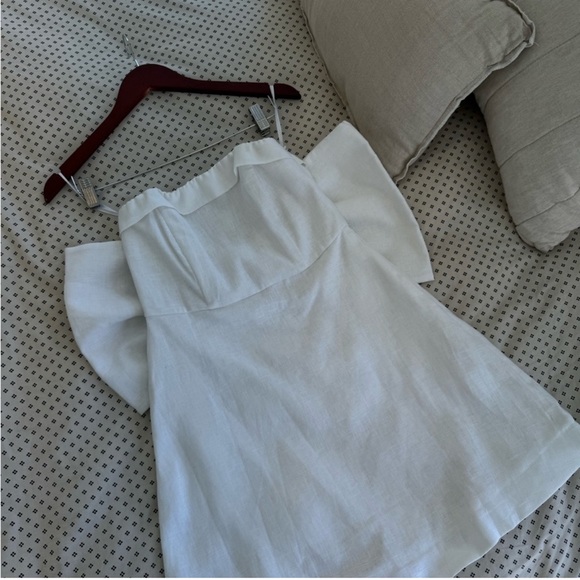 DISSH White Linen Bow Mini Dress - Picture 5 of 7
